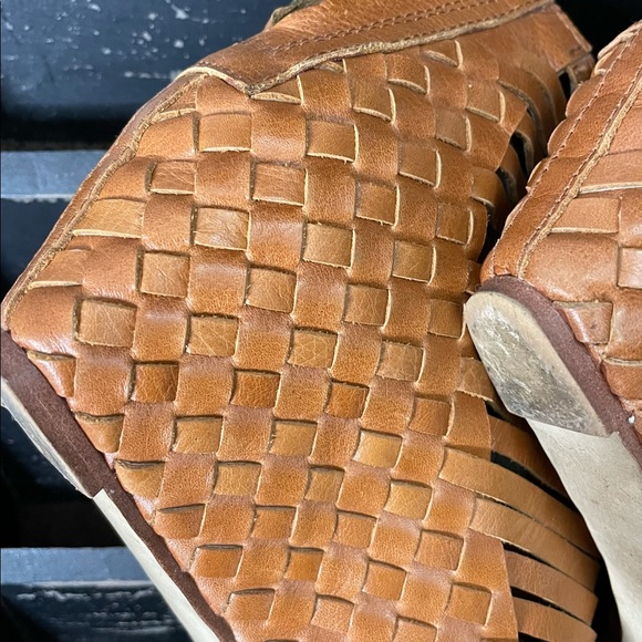 MEA SHADOW Edvige Veggie Leather Wedge Heel Sandal - Picture 5 of 12